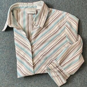 Worthington🧵 Stretch Blouse Size 8, Striped, Tailored with darts & unique cuffs